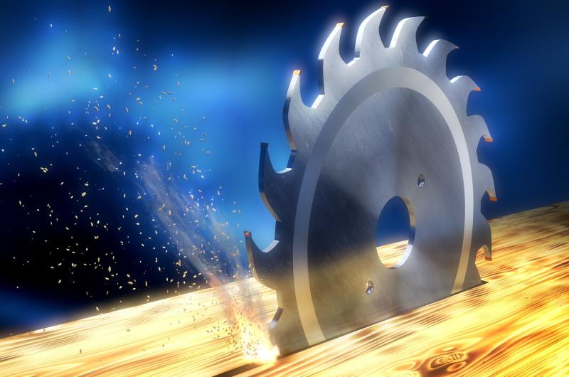 Holzbrett mit Sägeblatt