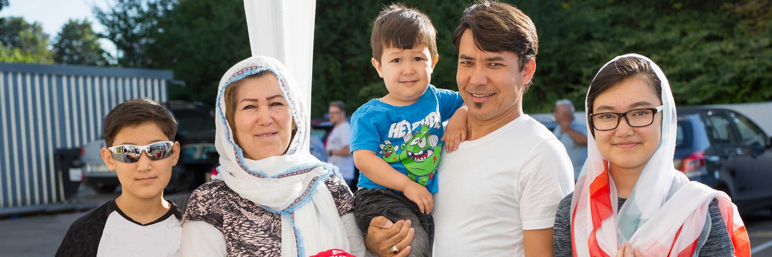 Geflüchtenden-Familie Geflüchtenden-Familie mit Familienmitgliedern in unterschiedlichem Alter
