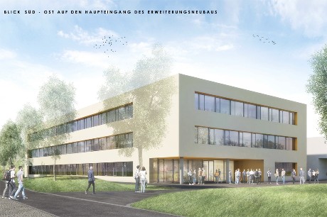 Blick Süd – Ost auf den Haupteingang des Erweiterungsneubaus am Beruflichen Schulzentrum in Geislingen