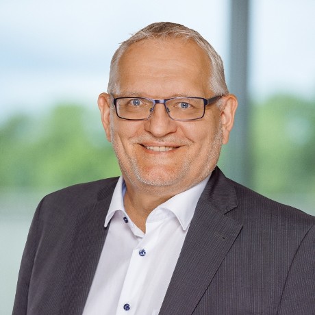 Jörg-Michael Wienecke Amtsleiter Amt für Mobilität und Verkehrsinfrastruktur Jörg-Michael Wienecke, Amtsleiter Amt für Mobilität und Verkehrsinfrastruktur