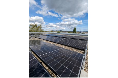 Photovoltaikanlage auf den Dächern des Beruflichen Schulzentrums Göppingen