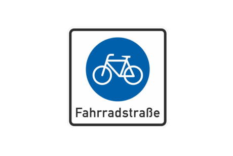 Verkehrszeichen mit Fahrradsymbol und Schriftzug "Fahrradstraße"