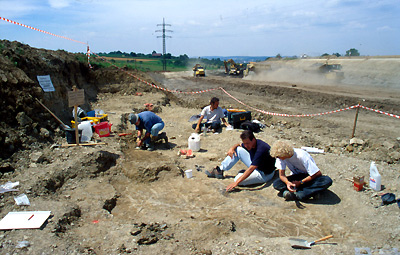 Ausgrabung während der Bauarbeiten der B10